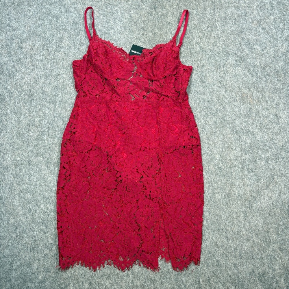 Fashion Nova Bodycon Dress Women's Size Large Red Lace Spaghetti Strap Side Slit